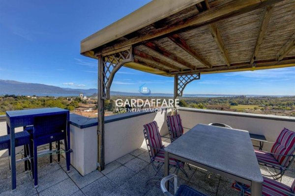 casa indipendente in vendita a Polpenazze del Garda
