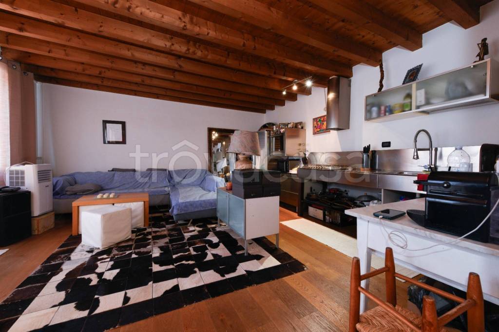 appartamento in vendita a Polpenazze del Garda