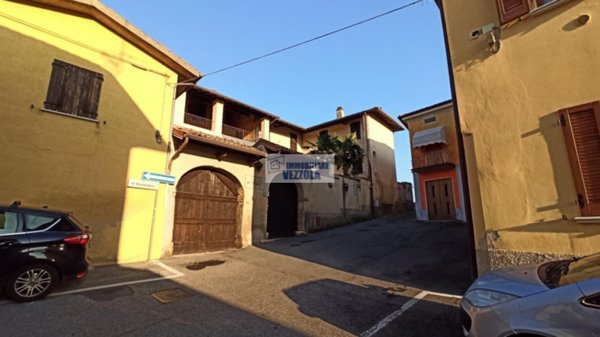 casale in vendita a Polpenazze del Garda