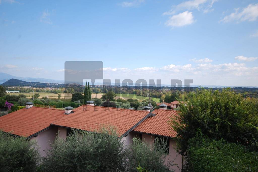 appartamento in vendita a Polpenazze del Garda in zona Picedo