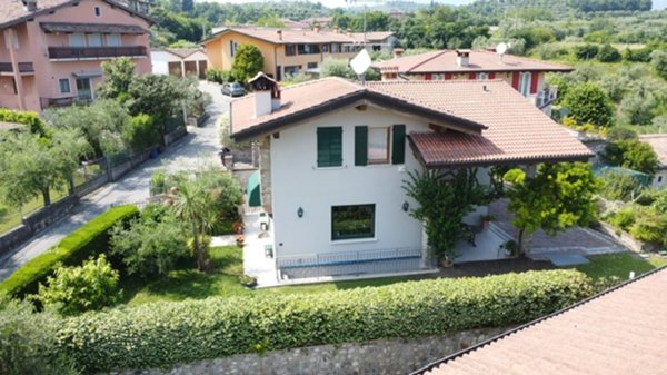 casa indipendente in vendita a Polpenazze del Garda in zona Picedo