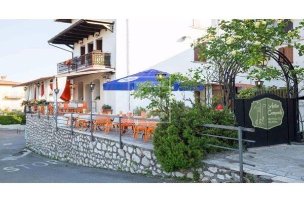 negozio in vendita a Polpenazze del Garda in zona Picedo