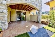 appartamento in vendita a Polpenazze del Garda