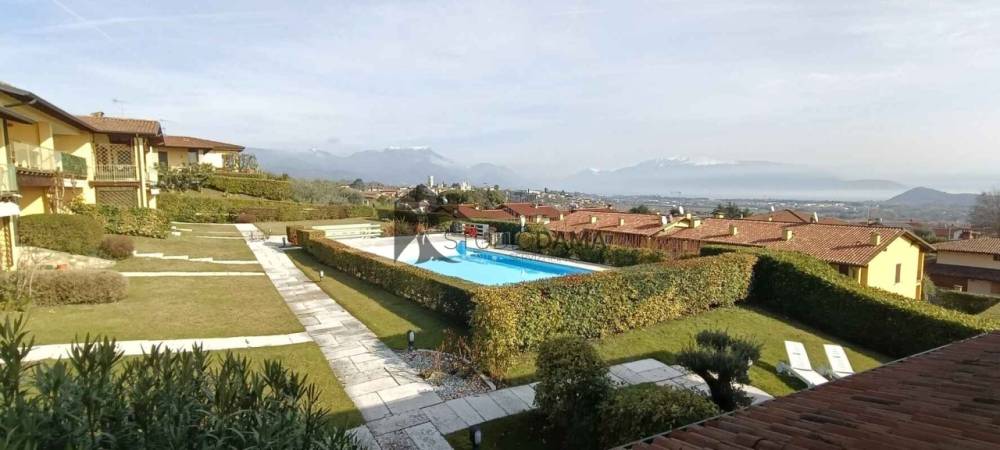 casa indipendente in vendita a Polpenazze del Garda