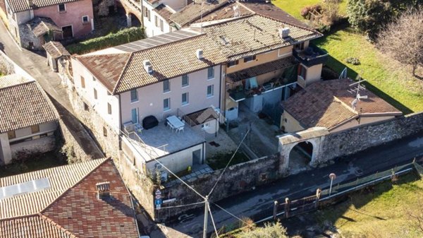 appartamento in vendita a Polpenazze del Garda