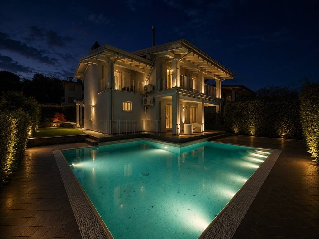 casa indipendente in vendita a Polpenazze del Garda in zona Fontanelle