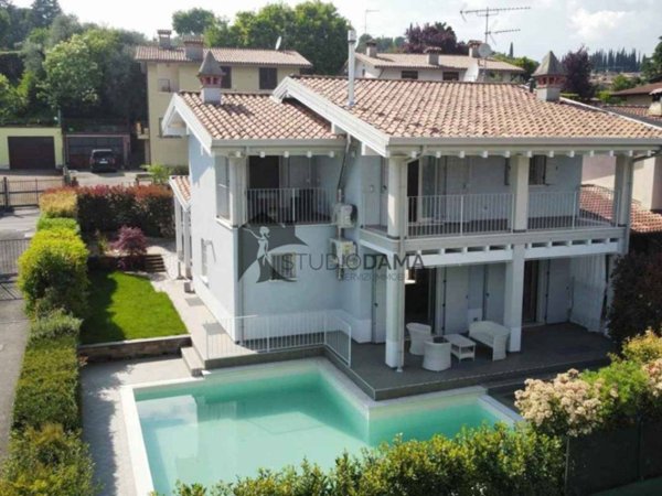 casa indipendente in vendita a Polpenazze del Garda