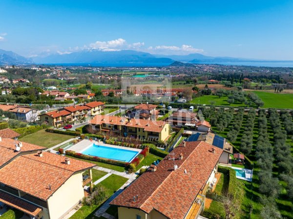 casa indipendente in vendita a Polpenazze del Garda