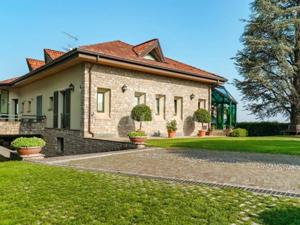 villa in vendita a Polpenazze del Garda