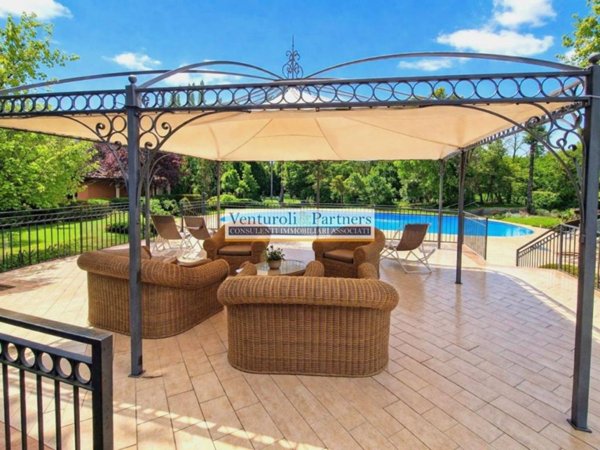 casa indipendente in vendita a Polpenazze del Garda