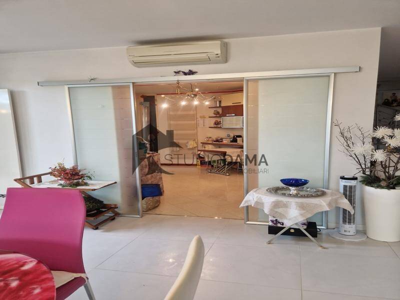 casa indipendente in vendita a Polpenazze del Garda