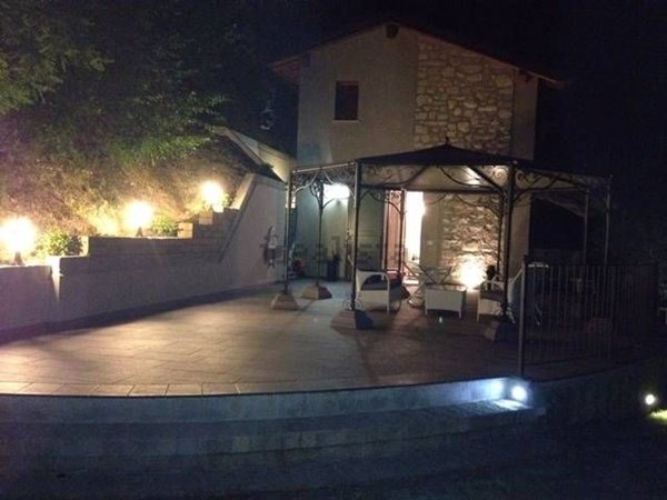 casa indipendente in vendita a Polpenazze del Garda in zona Picedo