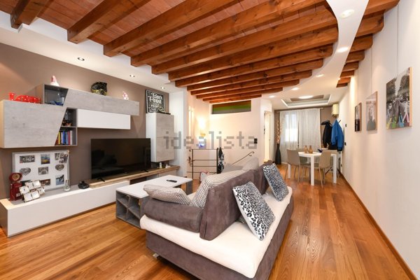 appartamento in vendita a Polpenazze del Garda in zona Fontanelle