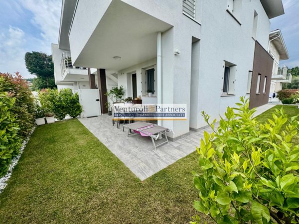 appartamento in vendita a Polpenazze del Garda in zona Fontanelle