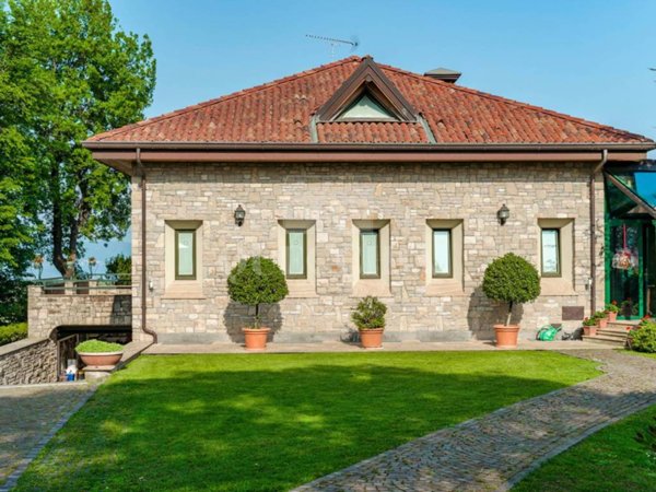 villa in vendita a Polpenazze del Garda
