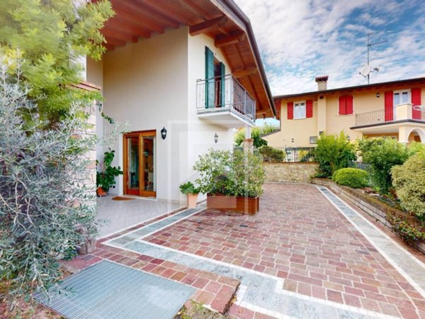 casa indipendente in vendita a Polpenazze del Garda in zona Picedo
