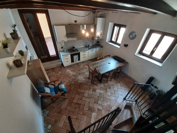 appartamento in vendita a Polpenazze del Garda in zona Picedo