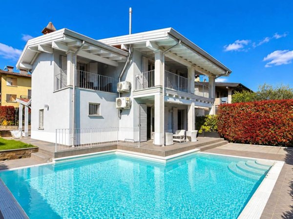 casa indipendente in vendita a Polpenazze del Garda in zona Fontanelle