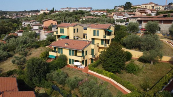 appartamento in vendita a Polpenazze del Garda in zona Picedo
