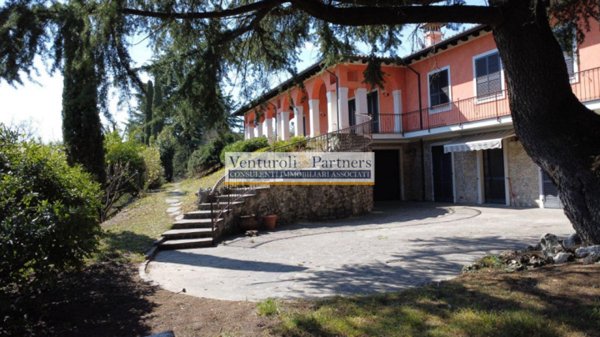 casa indipendente in vendita a Polpenazze del Garda in zona Castelletto