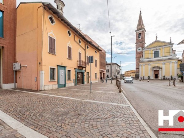 casa indipendente in vendita a Pompiano