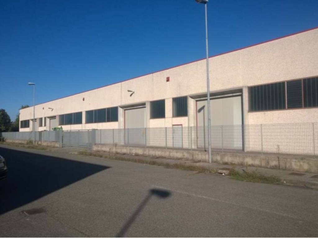 capannone in vendita a Pompiano