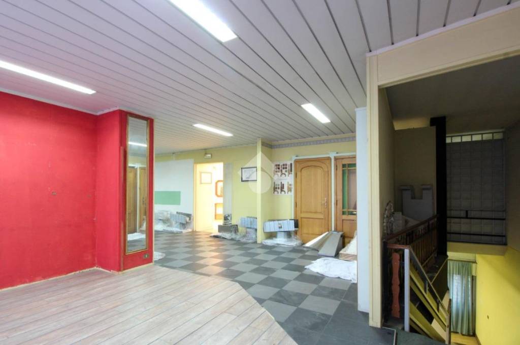 negozio in vendita a Pompiano