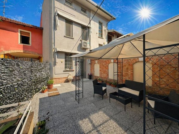 casa indipendente in vendita a Pompiano