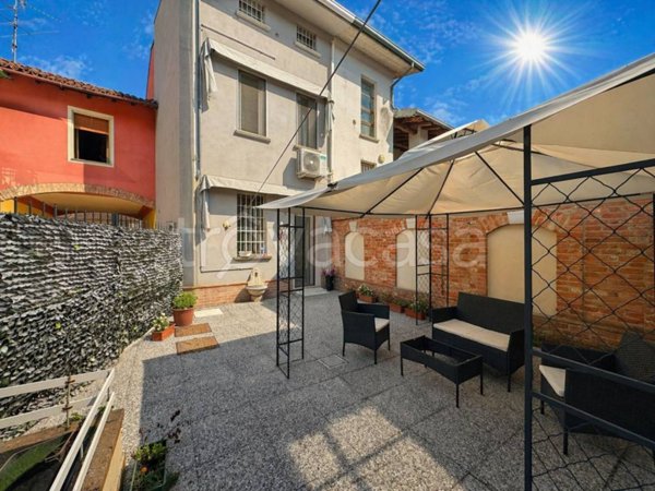 casa indipendente in vendita a Pompiano