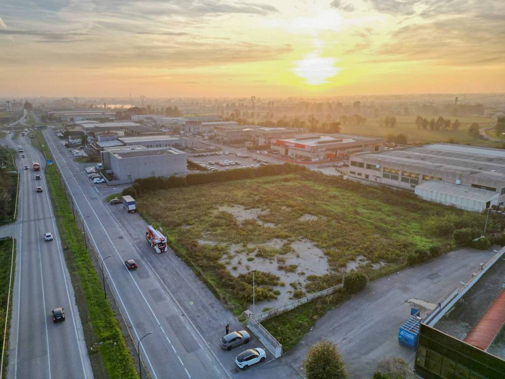 terreno edificabile in vendita a Poncarale