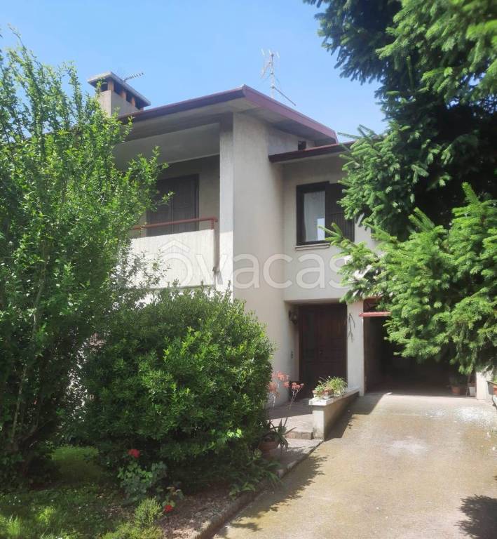 casa indipendente in vendita a Poncarale in zona Borgo Poncarale
