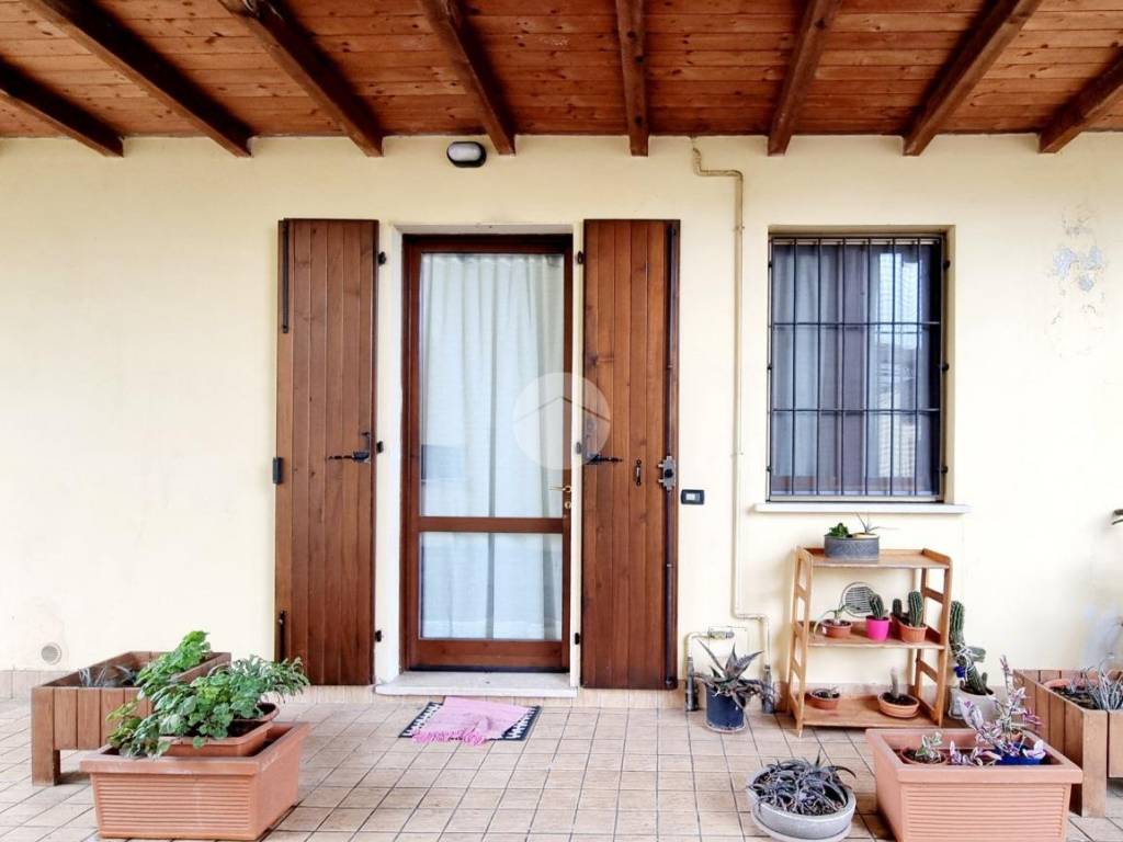 appartamento in vendita a Poncarale in zona Borgo Poncarale