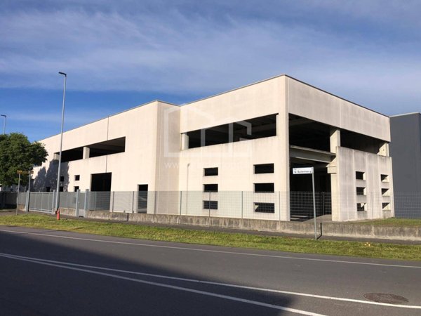 capannone in vendita a Poncarale