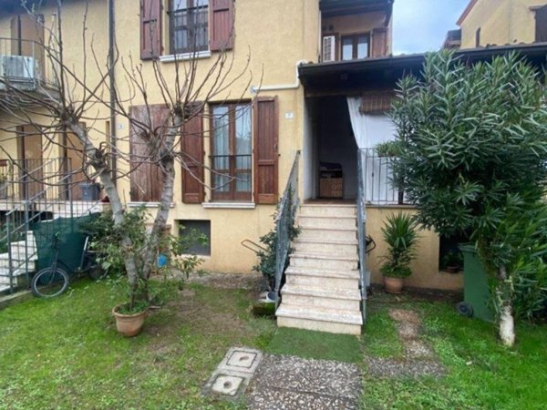 casa indipendente in vendita a Poncarale