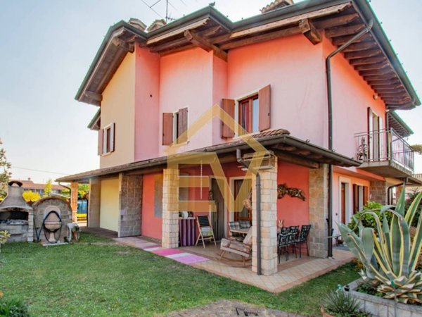 casa indipendente in vendita a Poncarale in zona Borgo Poncarale