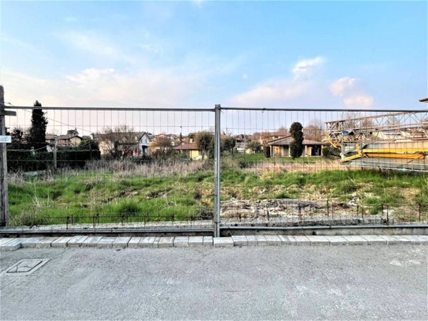 terreno edificabile in vendita a Poncarale in zona Borgo Poncarale