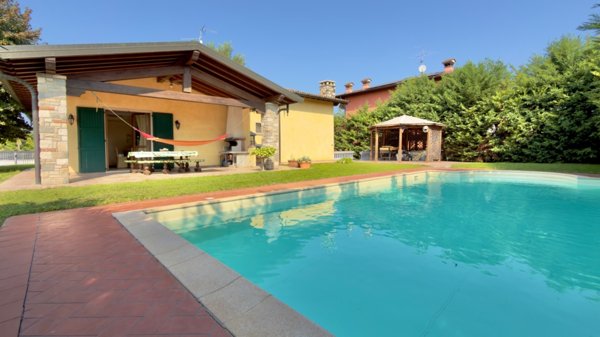casa indipendente in vendita a Poncarale in zona Borgo Poncarale