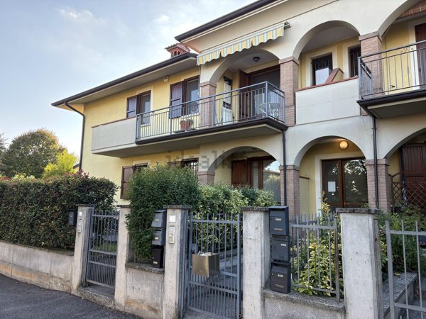 appartamento in vendita a Poncarale in zona Borgo Poncarale