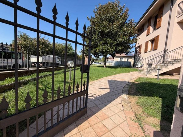 appartamento in vendita a Poncarale in zona Borgo Poncarale