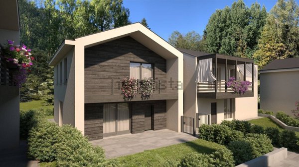 casa indipendente in vendita a Ponte di Legno