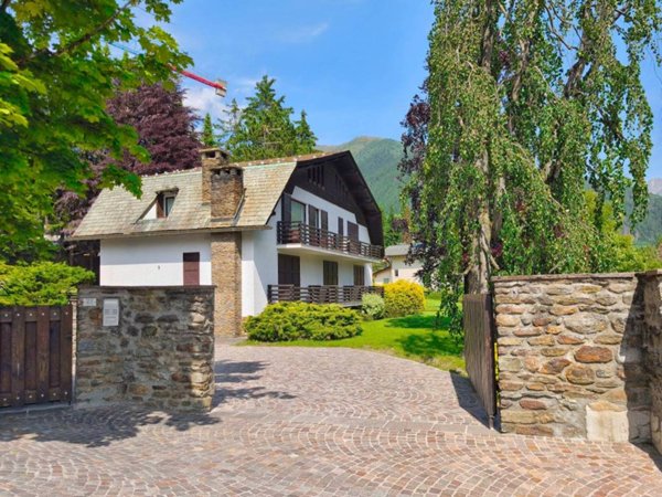 casa indipendente in vendita a Ponte di Legno