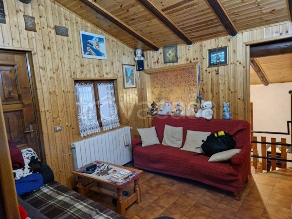 casa indipendente in vendita a Ponte di Legno in zona Pezzo