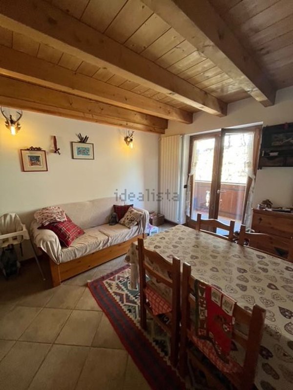 appartamento in vendita a Ponte di Legno in zona Precasaglio