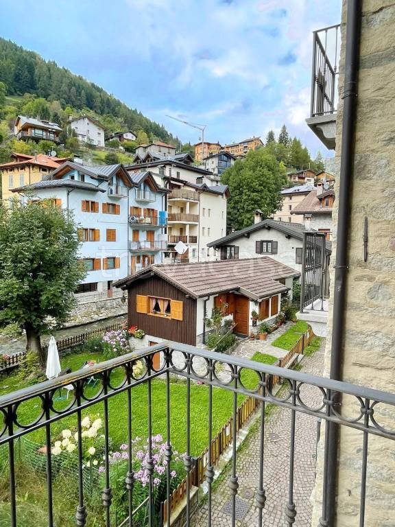appartamento in vendita a Ponte di Legno in zona Passo del Tonale