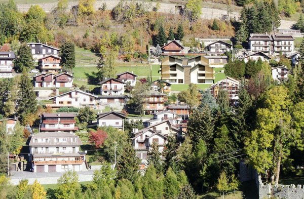 appartamento in vendita a Ponte di Legno in zona Zoanno