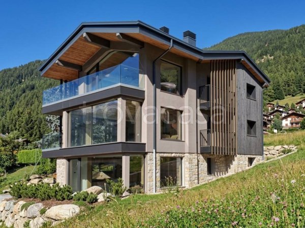casa indipendente in vendita a Ponte di Legno in zona Zoanno