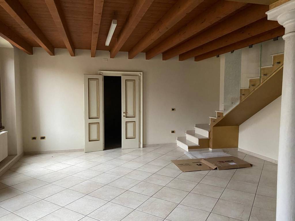 appartamento in vendita a Pontevico