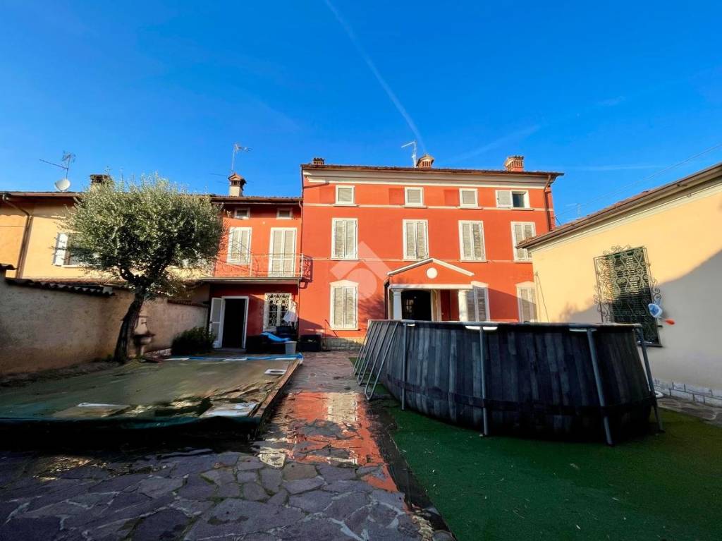 casa indipendente in vendita a Pontevico
