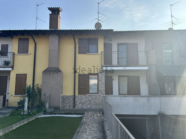 casa indipendente in vendita a Pontevico