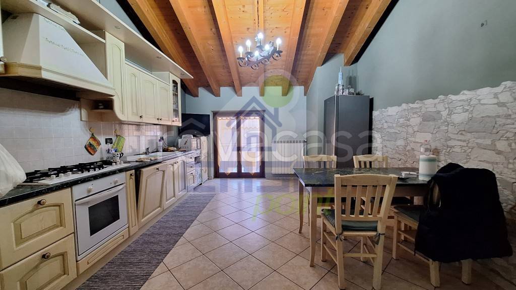 casa indipendente in vendita a Pontevico